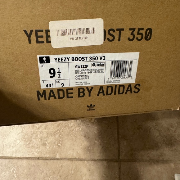 A.P.C. Knit Sneakers with Orange Stripe - Picture 4 of 6